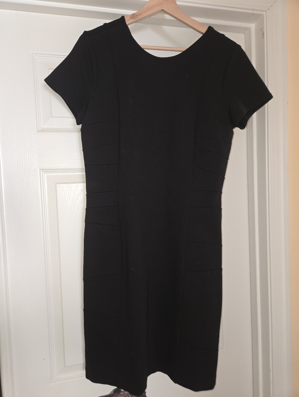 Anne Taylor Black Dress